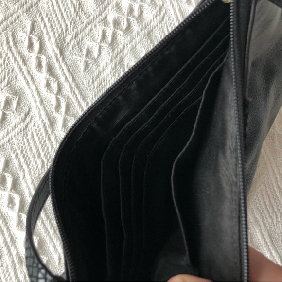 Coach Black Purse - Picture 4 of 4